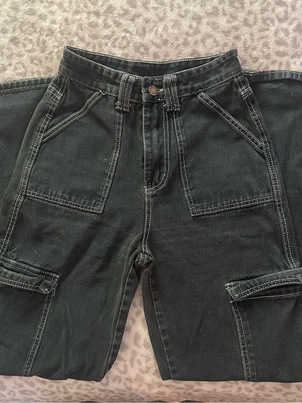 SHEIN Black Cargo Pants with White Contrast Stitching